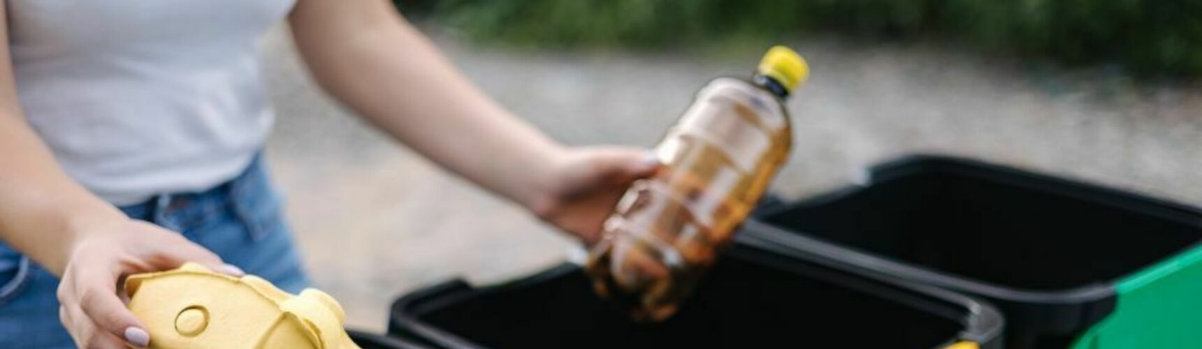 Business waste legislation, segregating waste in accordance with Simple Recycling