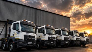 JB Recycling Hookloaders